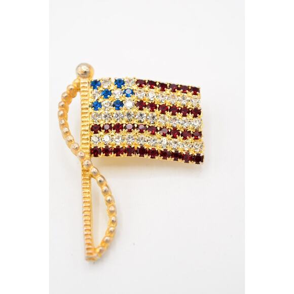 Rafaelia Vintage Pin Brooch American Flag USA Gold Tone Signed 1980s BinAH - Picture 3 of 12